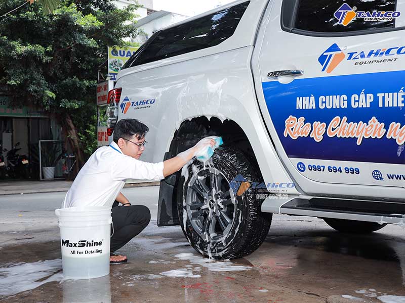 Tư vấn thiết bị mở tiệm rửa xe không chạm TỐI ƯU CHI PHÍ
