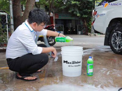 Cách pha nước rửa xe chuẩn xác – Chia sẻ từ chuyên gia