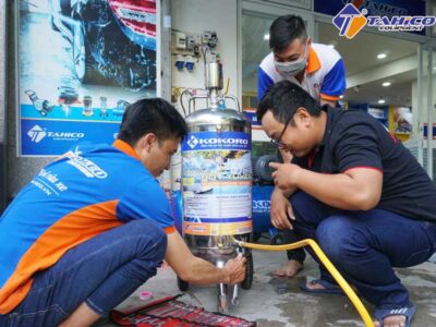 Hướng dẫn cách sử dụng bình bọt tuyết rửa xe đúng cách