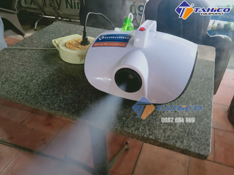 Máy khử mùi ô tô có hiệu quả không? (Đánh giá chuyên môn)