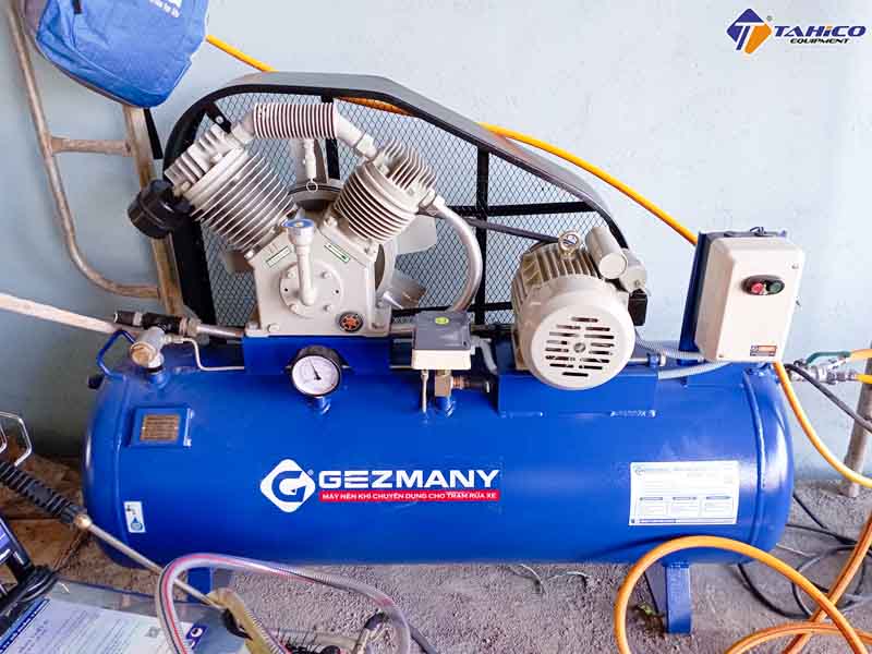 [Giải đáp] Những điều cần biết về máy nén khí mini 220V