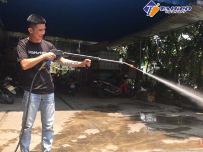 [Báo giá] TOP 7 súng rửa xe cao áp – Bộ vòi xịt rửa xe