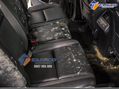 3 chất từ kem chống nắng nước rửa tay làm hỏng nội thất ô tô