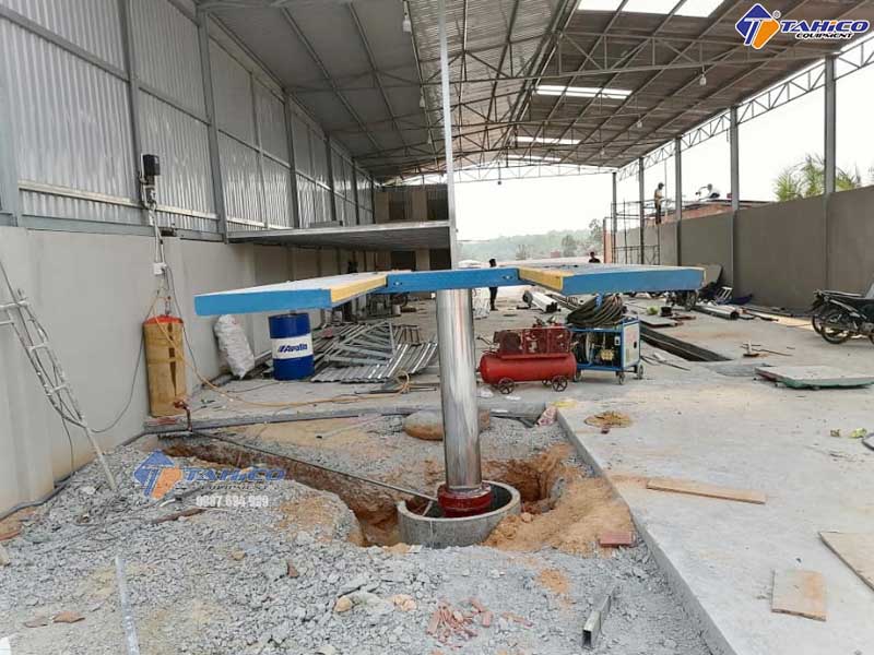 Cách đào hố móng cầu nâng 1 trụ Việt Nam lắp âm nền chữ H
