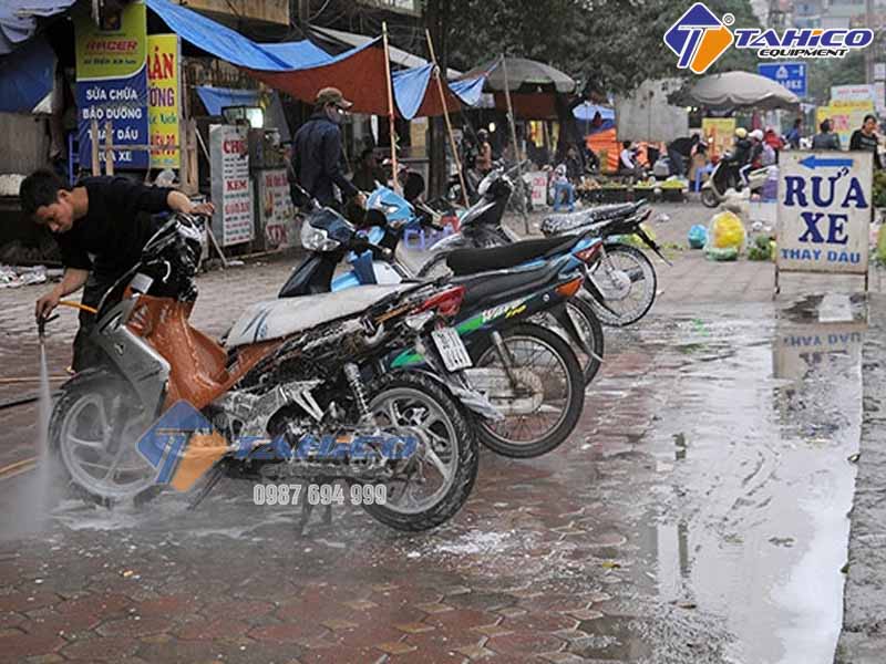 Tăng phí nước thải với tiệm rửa xe lên 15%