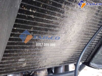 Cách làm sạch két nước với dung dịch vệ sinh két nước ô tô