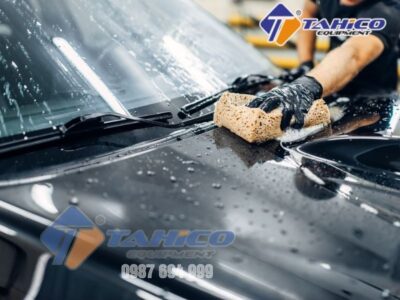 Cập nhật giá thành dịch vụ rửa xe ô tô 4 – 7 chỗ