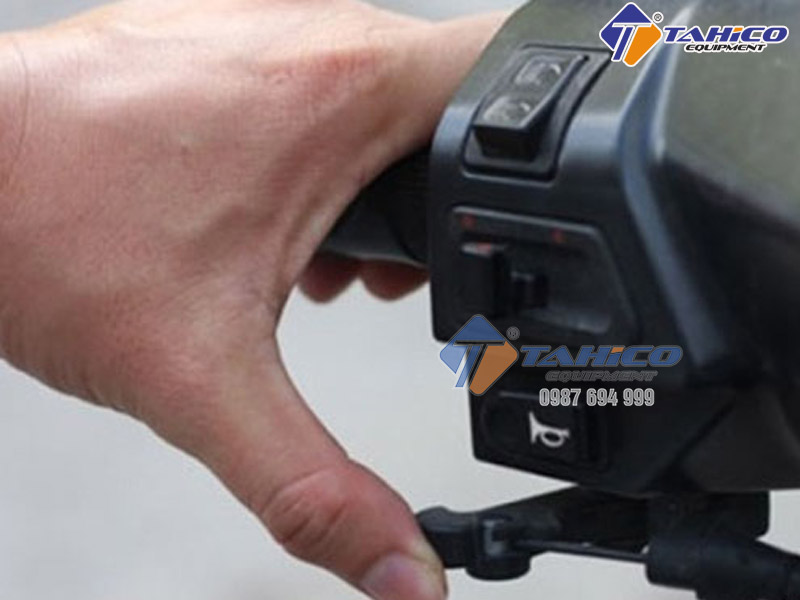 Rửa xe máy xong không đề được (cách xử lý)