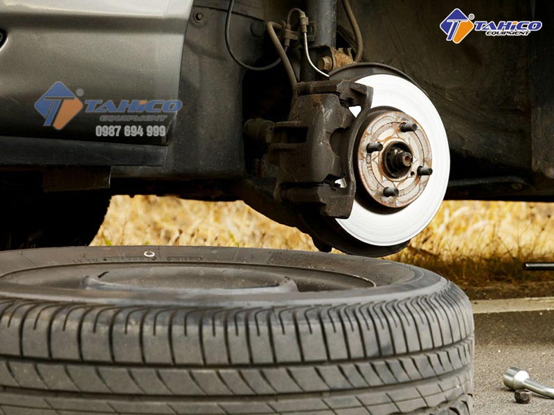 Hướng dẫn cách đọc thông số kích thước lốp ô tô đúng cách