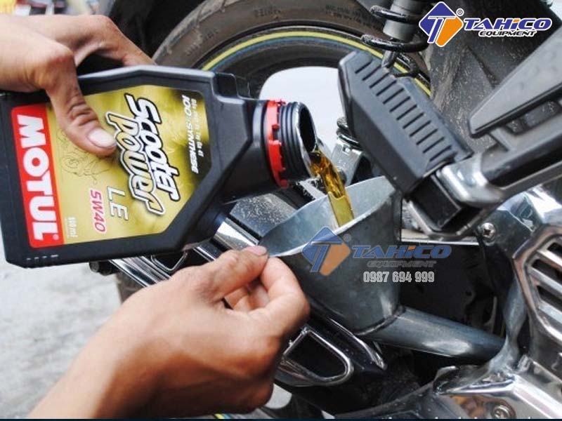 Thay nhớt xe tay ga Air Blade – Tư vấn chuẩn