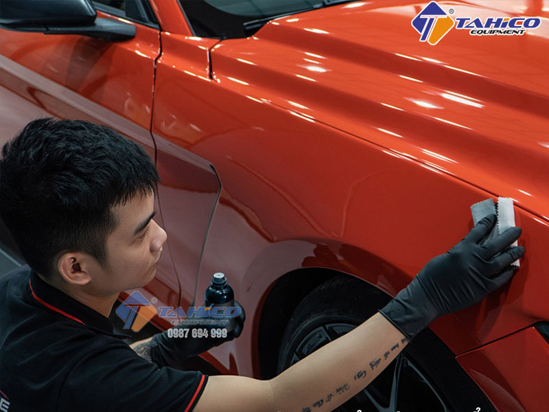 Nên Phủ Ceramic Hay Phủ Graphene? So Sánh Chi Tiết 2026