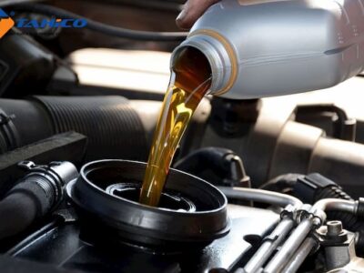 Nhớt Xe Ô Tô Bao Lâu Thay 1 Lần? Chu Kỳ Chuẩn 2026