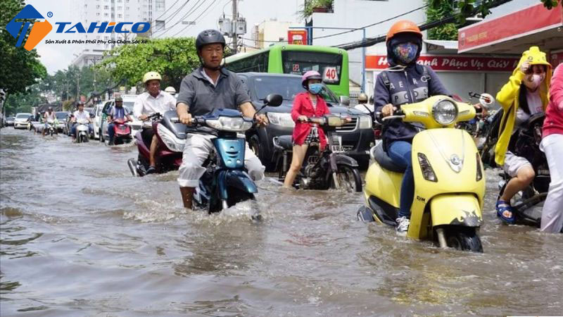 Nước Vào Lọc Gió Xe Máy Có Sao Không | 6 Bước Khắc Phục