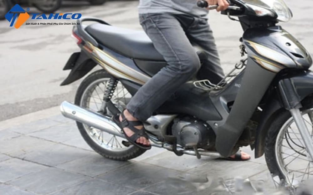 Xe Để Lâu Đề Không Lên | 5 Cách Khởi Động Lại Xe Tại Nhà