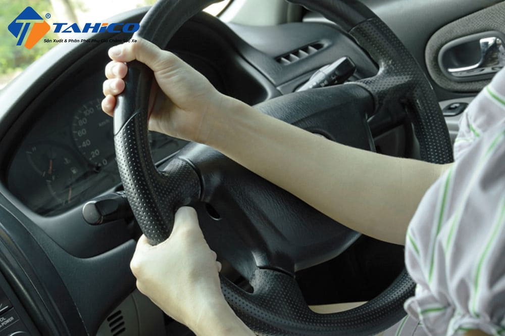 Xoay Vô Lăng Có Tiếng Kêu | Nguên Nhân & Cách Khắc Phục
