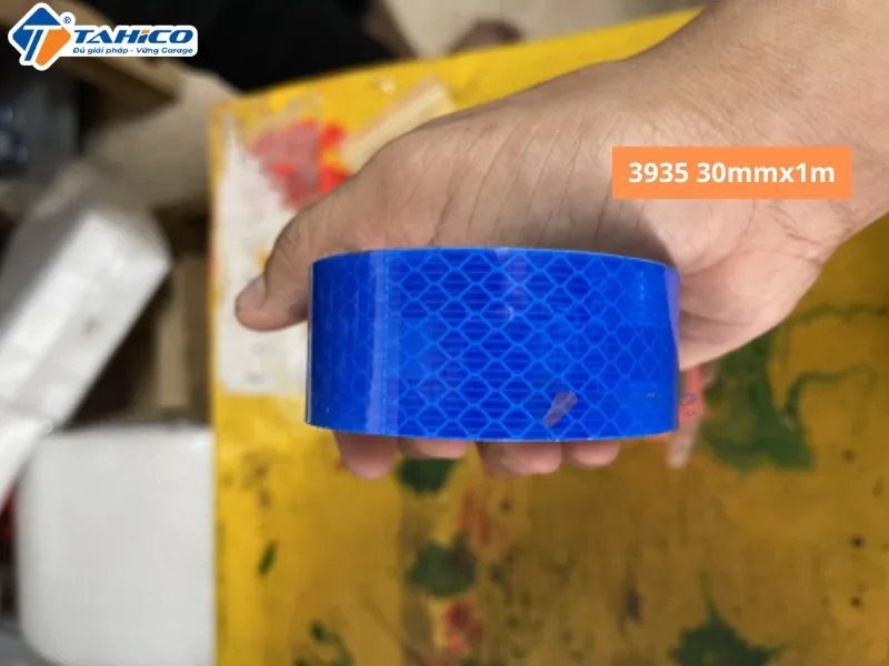 Băng keo phản quang 3M High Intensity Grade HIP 3932 1m