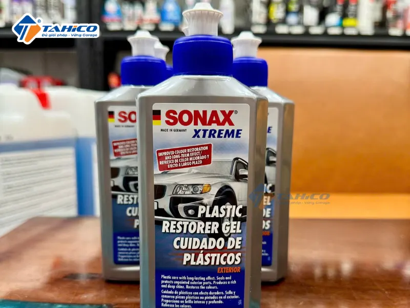Gel nano bảo dưỡng và phục hồi nhựa không sơn Sonax Xtreme Plastic Restorer Gel 210109 250ml