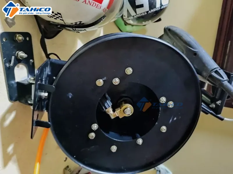 Rulo cuộn ống nước VRWA-25 Series dài 10m – 30m | Thân Inox 304, kiểu lò xo tự cuộn
