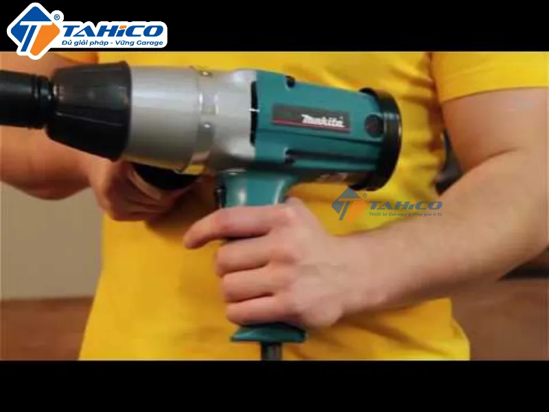 Hình ảnh sản phẩm Súng xiết bu lông Makita 6906 (3/4")