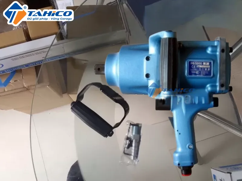 Hình ảnh sản phẩm Súng xiết bulông Toku MI-5000P 1 inch