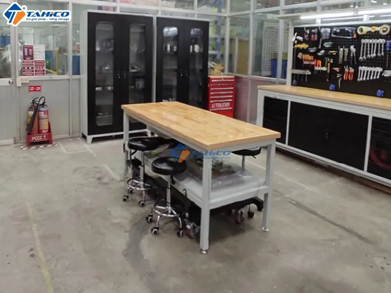 Bàn thao tác cơ khí Ally QT-BN1002 chịu tải 200Kg