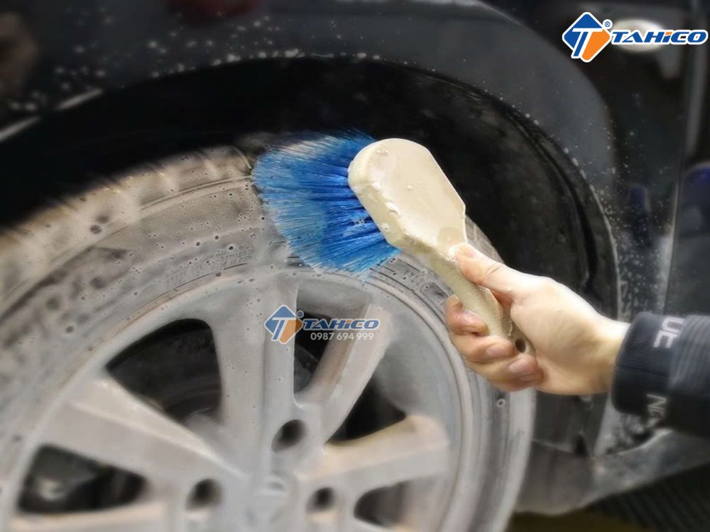Bàn chải cầm tay đa năng TBBC22