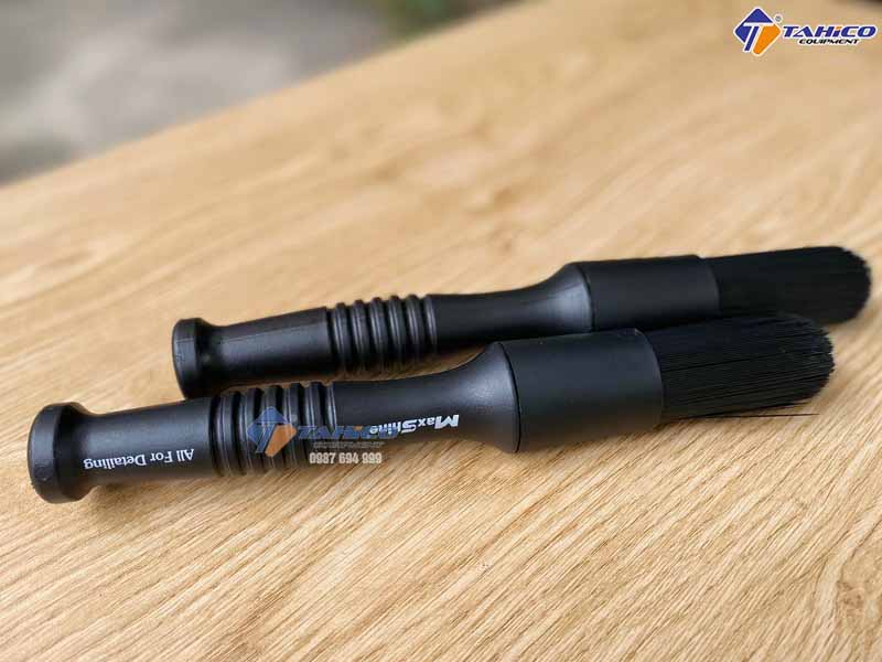 ban-chai-chi-tiet-long-cung-lon-maxshine-2