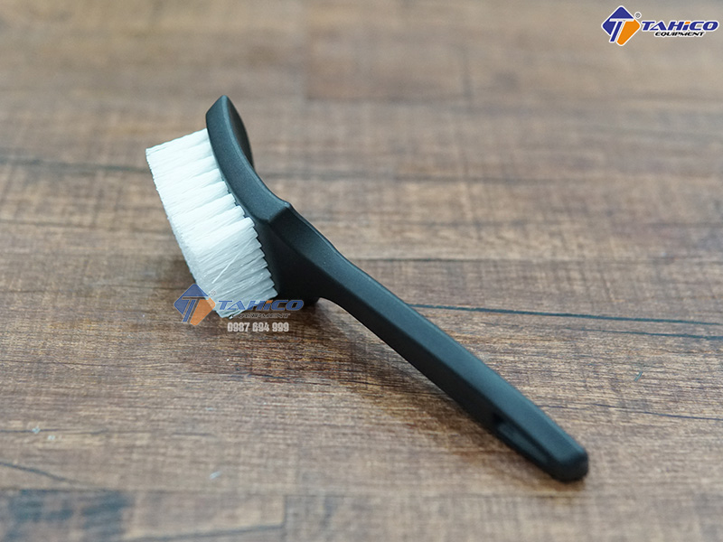 ban-chai-ve-sinh-lop-xe-7011003-maxshine-4