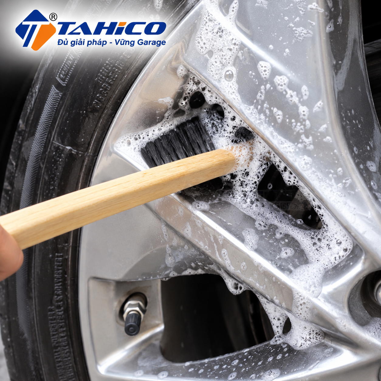 Bàn Chải Luồn Vệ Sinh Nội Ngoại thất Ô tô TAHICO