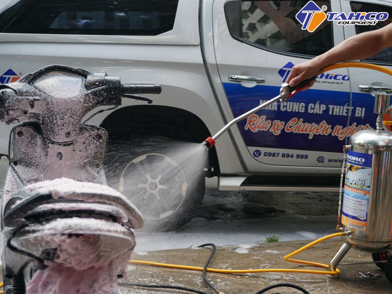 Bình rửa xe phun bọt tuyết Kokoro 45 lít