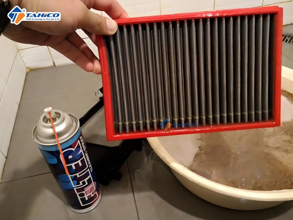 Bảo dưỡng lọc gió Lube71 Filter Cleaning Spray