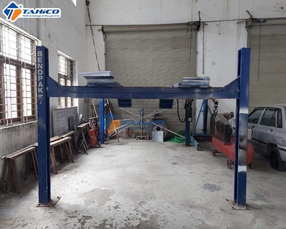 Cầu nâng 4 trụ cũ thanh lý