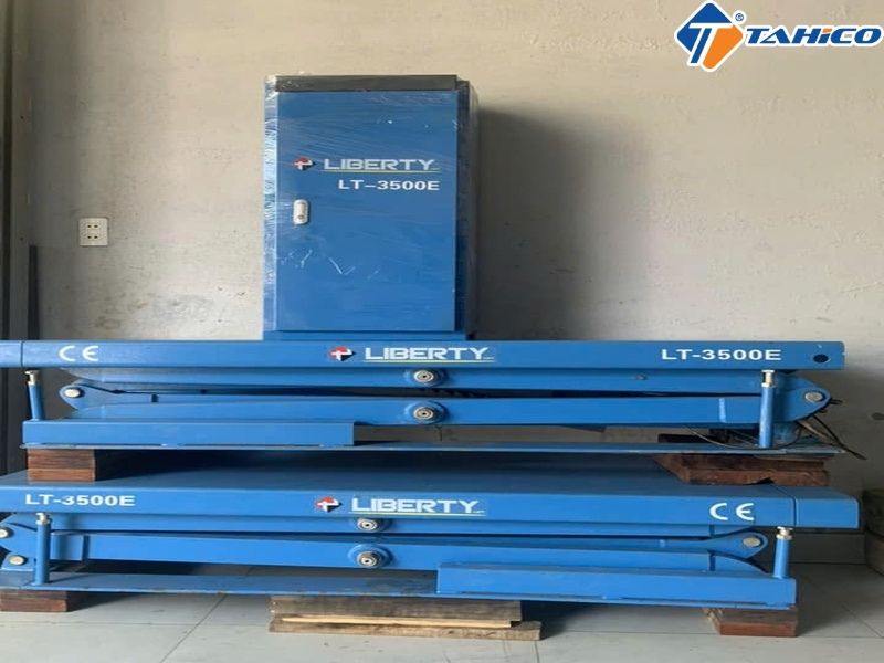 Cầu nâng cắt kéo cũ giúp tiết kiệm chi phí