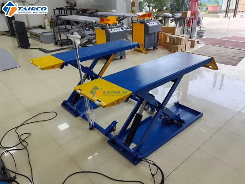 Cầu nâng cắt kéo di động Bluresea P35A 3,5 tấn – China
