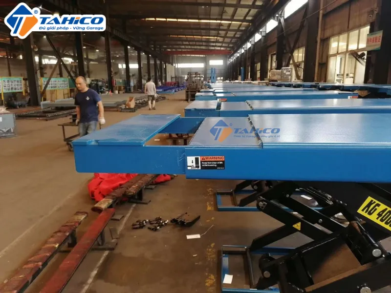 Hình ảnh sản phẩm Cầu nâng cắt kéo Hauvrex HXL6440X 4 tấn | Âm nền ty kép
