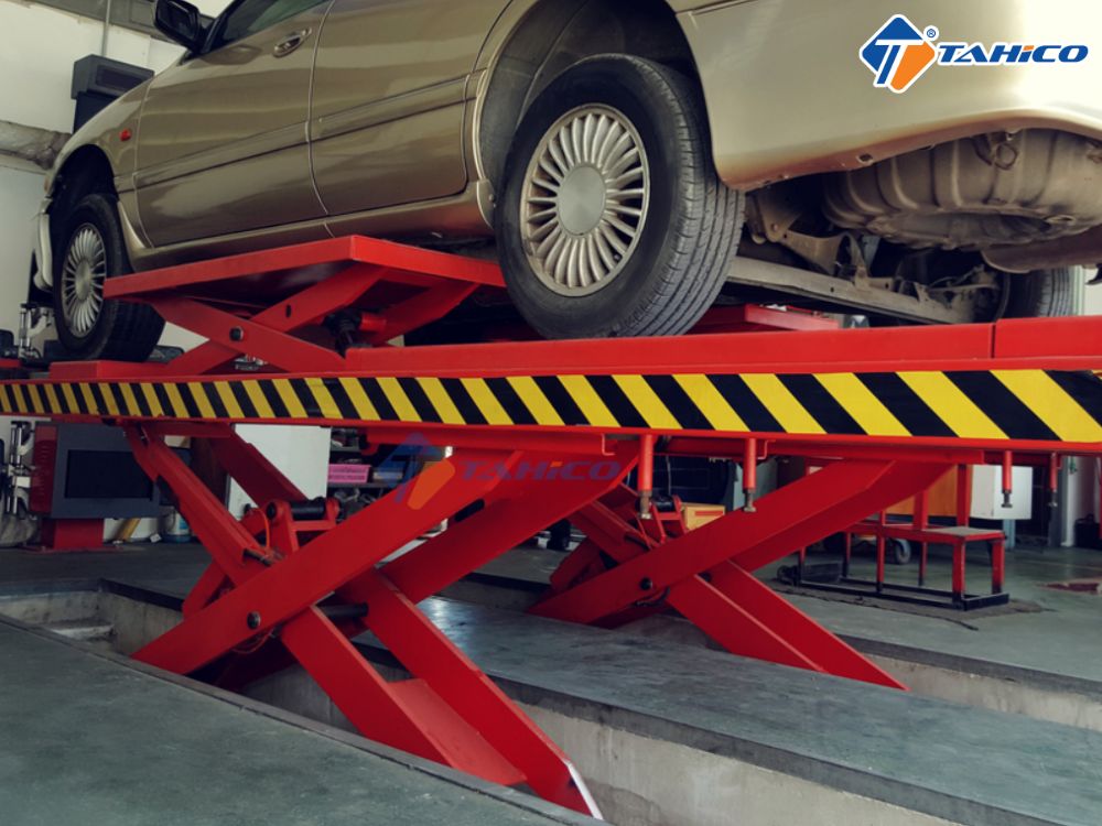 Cầu nâng cắt kéo KONIA KGC-40X 4.0 tấn 2 tầng