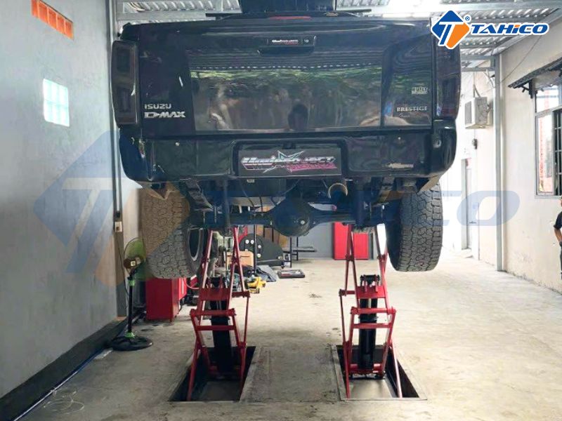 Cầu nâng có sức nâng lên đến 3.5 tấn