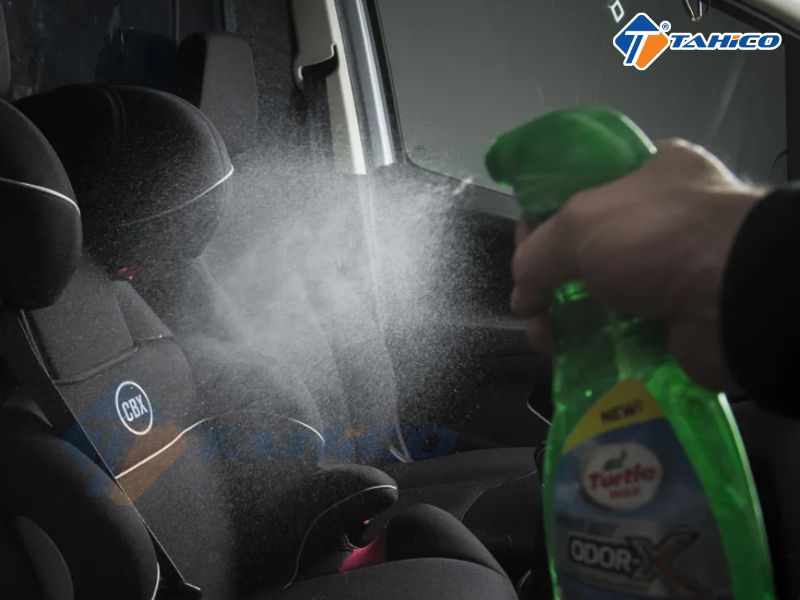 Chai xịt khử mùi ô tô Turtle Wax Odor-X của Mỹ