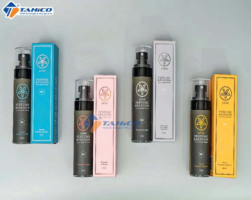 Chai xịt nước hoa khử mùi kháng khuẩn Forcar Lotus 100ml
