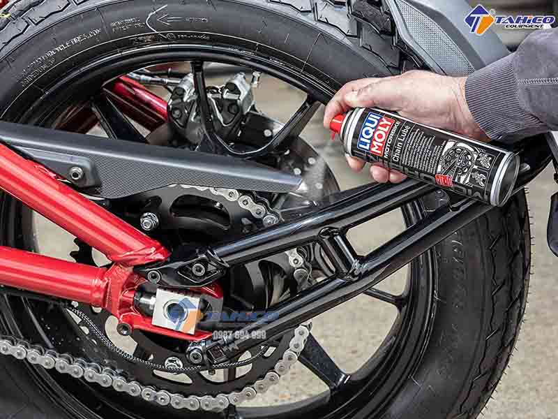 chai-xit-ve-sinh-sen-liqui-moly-chain-cleaner-1602-3