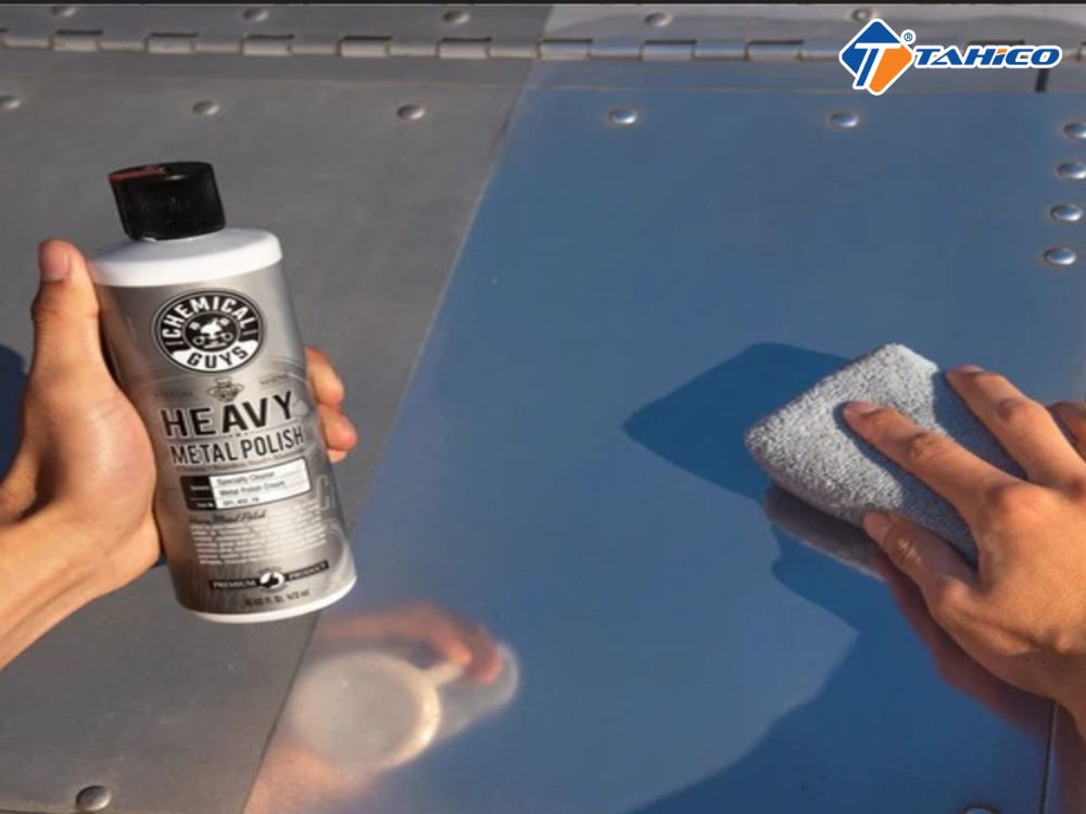 Đánh bóng kim loại Chemical Guys Heavy Metal Polish