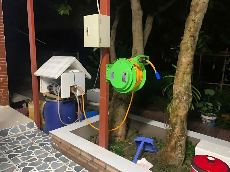 Rulo cuộn ống rửa xe dây đai RL01VH