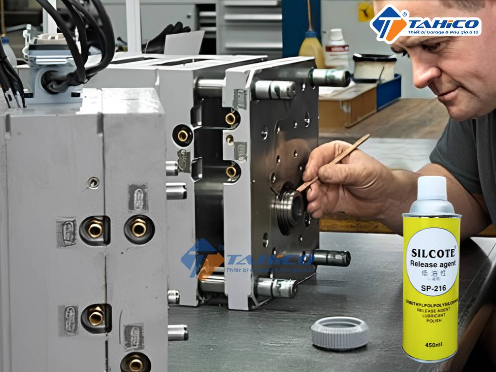 Dầu bôi trơn Telox SP216 Dry Film Mold 450ml