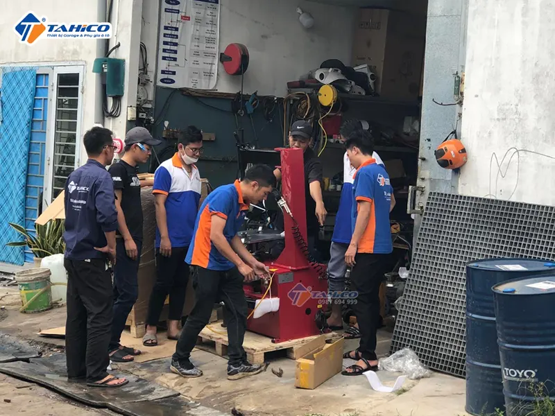 Tại sao khách hàng nên lựa chọn dịch vụ bảo dưỡng máy ra vào lốp của Tahico?