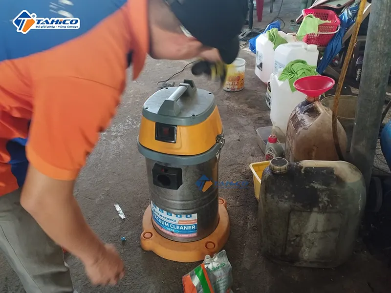Dịch vụ sửa chữa và bảo dưỡng máy hút bụi