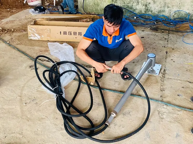 Dịch vụ sửa chữa và bảo hành tay quay 360 độ
