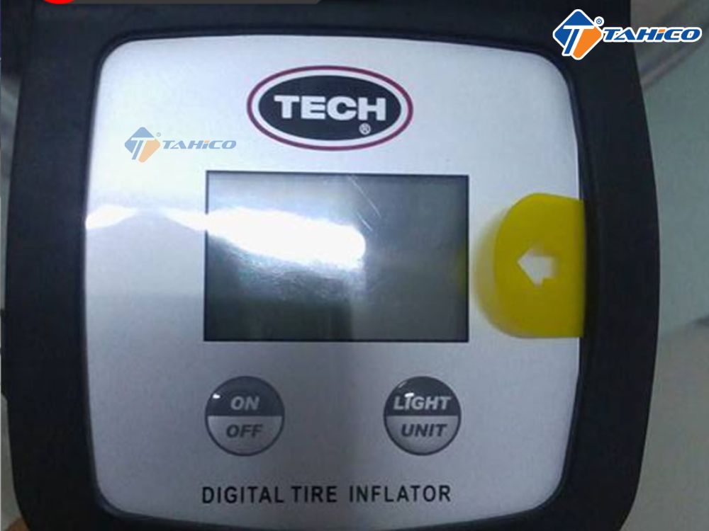 Đồng hồ đo lốp ô tô điện tử Tech USA DHDT 8 bar
