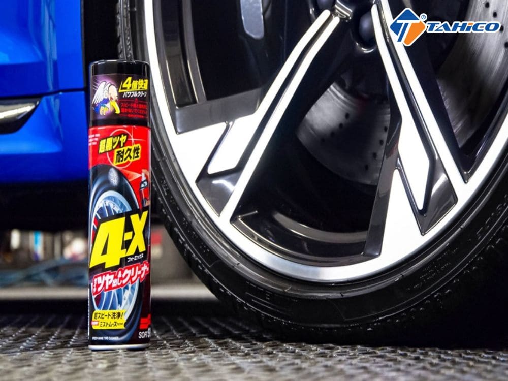 Dưỡng bóng lốp Soft99 4-X Tire Cleaner 470ml