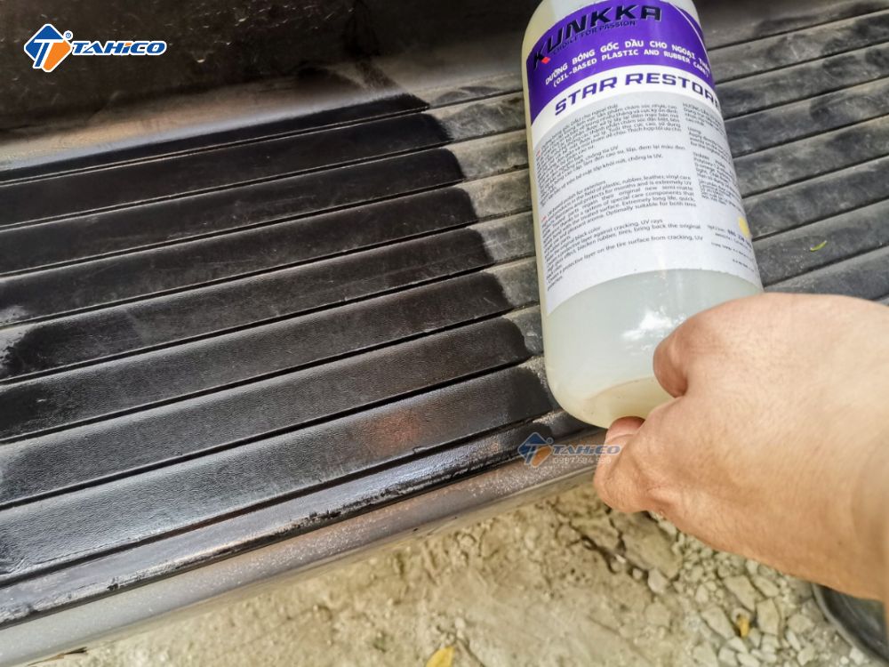 Dưỡng bóng nhựa cao su Kunkka Star Restorer