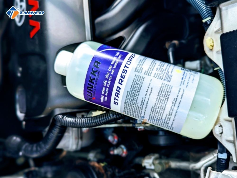 Dưỡng bóng nhựa cao su Kunkka Star Restorer